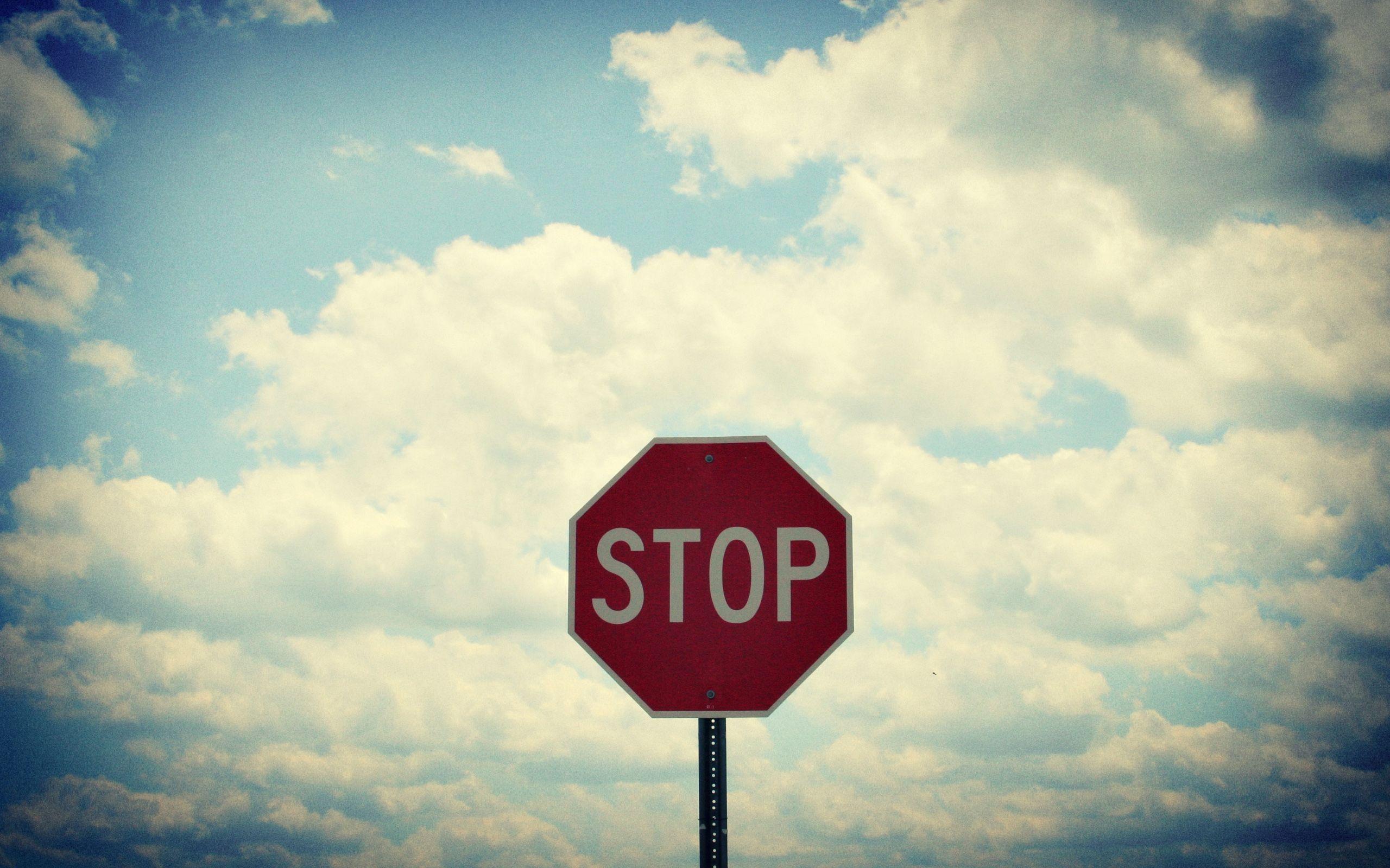 19) full stop ahead